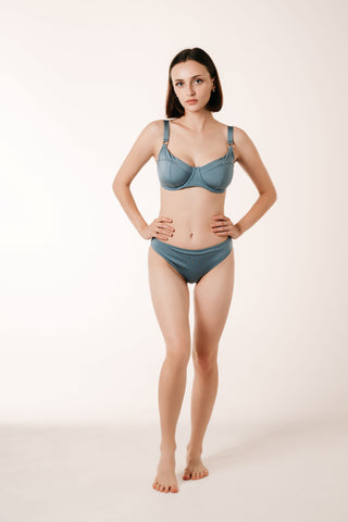 Aqua Luxe Bottom