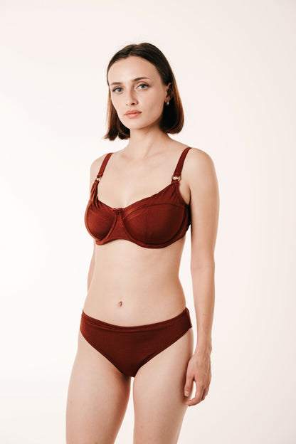 Aqua Luxe Bottom